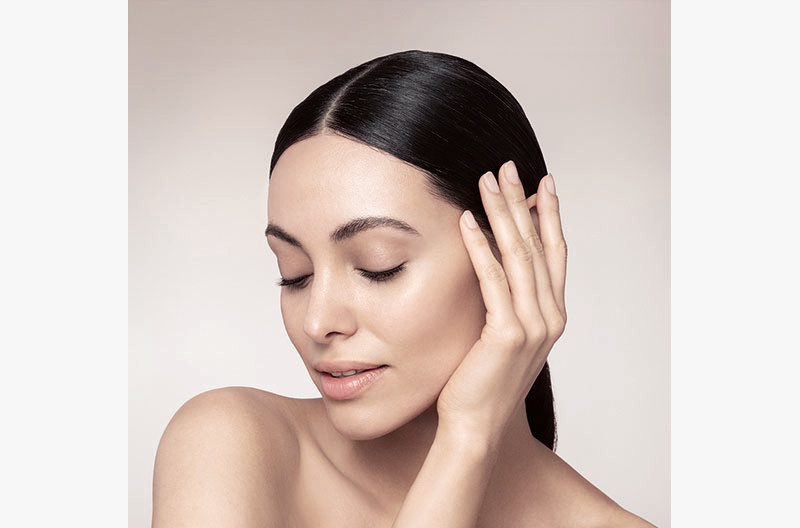 remederm Körperspray Öl von Louis Widmer verwöhnt trockene Winterhaut auf Knopfdruck