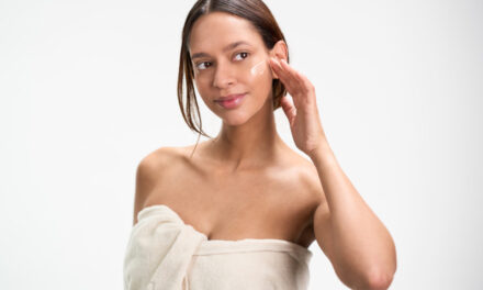 Ultragepflegter Körper und verführerische Lippen im Winter mit RINGANA