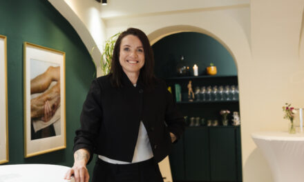 Neue Praxis – ein Raum für ehrliche Körperarbeit: Die Kneterei by Sarah