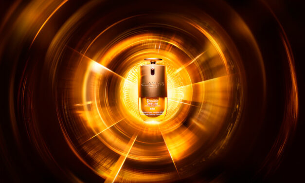 DOUBLE SERUM EYE von CLARINS